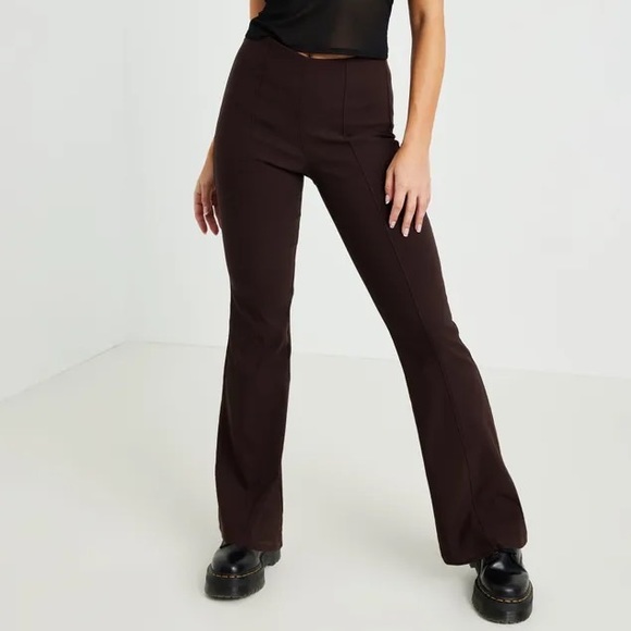 NWOT Garage Dark Brown High Waist Flared Stretch Piper Pants Large - Picture 2 of 8